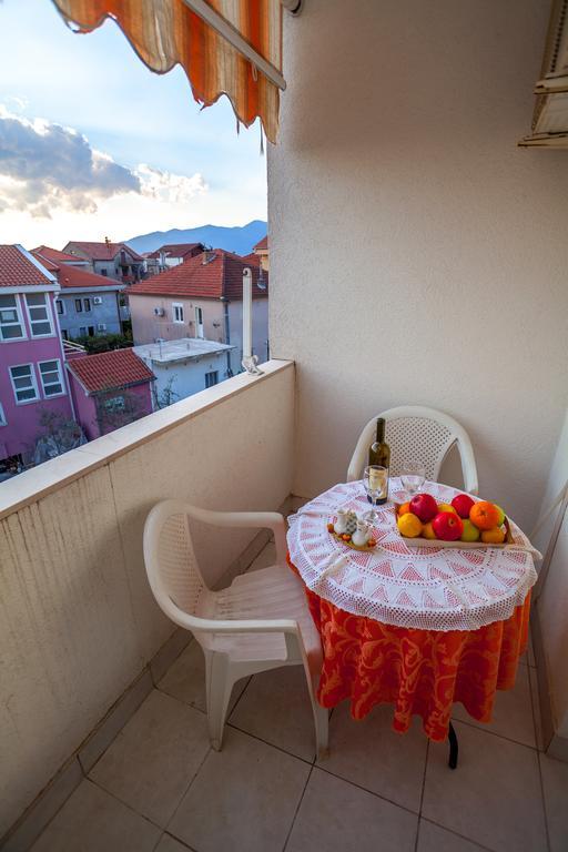 Apartments Marko ติวัต ภายนอก รูปภาพ