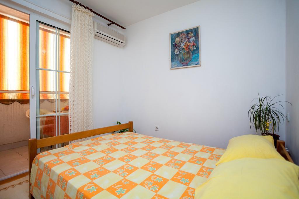 Apartments Marko ติวัต ภายนอก รูปภาพ